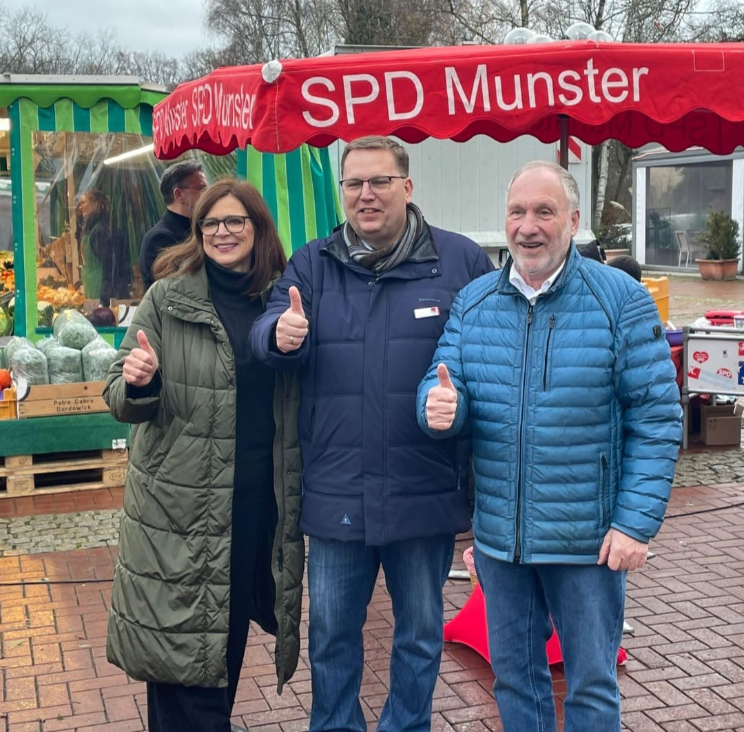 Marco im Gespräch mit den Bürgerinnen und Bürgern aus 29633 Munster