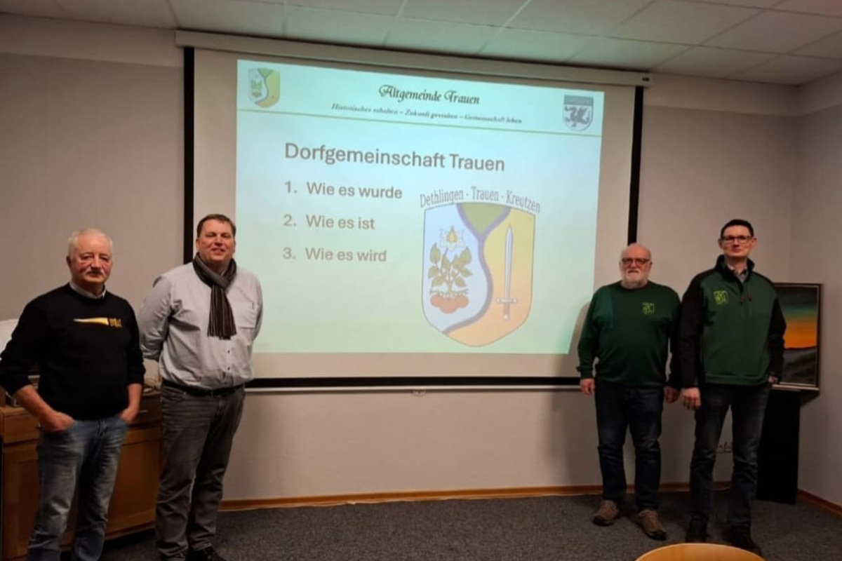 Bürgermeisterkandidat 2026 für 29633 Munster: Marco Tews im Gruppenfoto